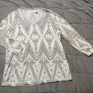 Chico’s lightweight 3/4 sleeve shirt
